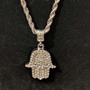 Elegant Silver Hamsa Pendant Necklace